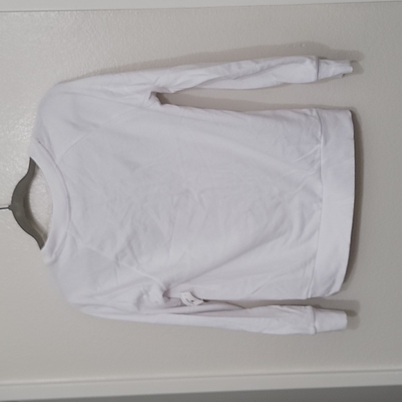 NWT Women’s Disney White Holiday Sweater size XS - Picture 2 of 7